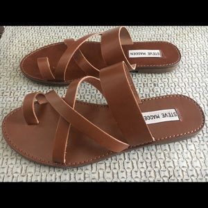 Steve Madden Antler Flat Toe Ring Slide Sandals